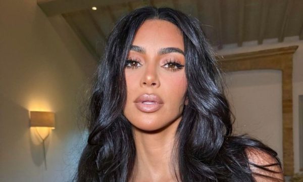 Кім Кардаш'ян ледь не зламала костюм на Met Gala 2026