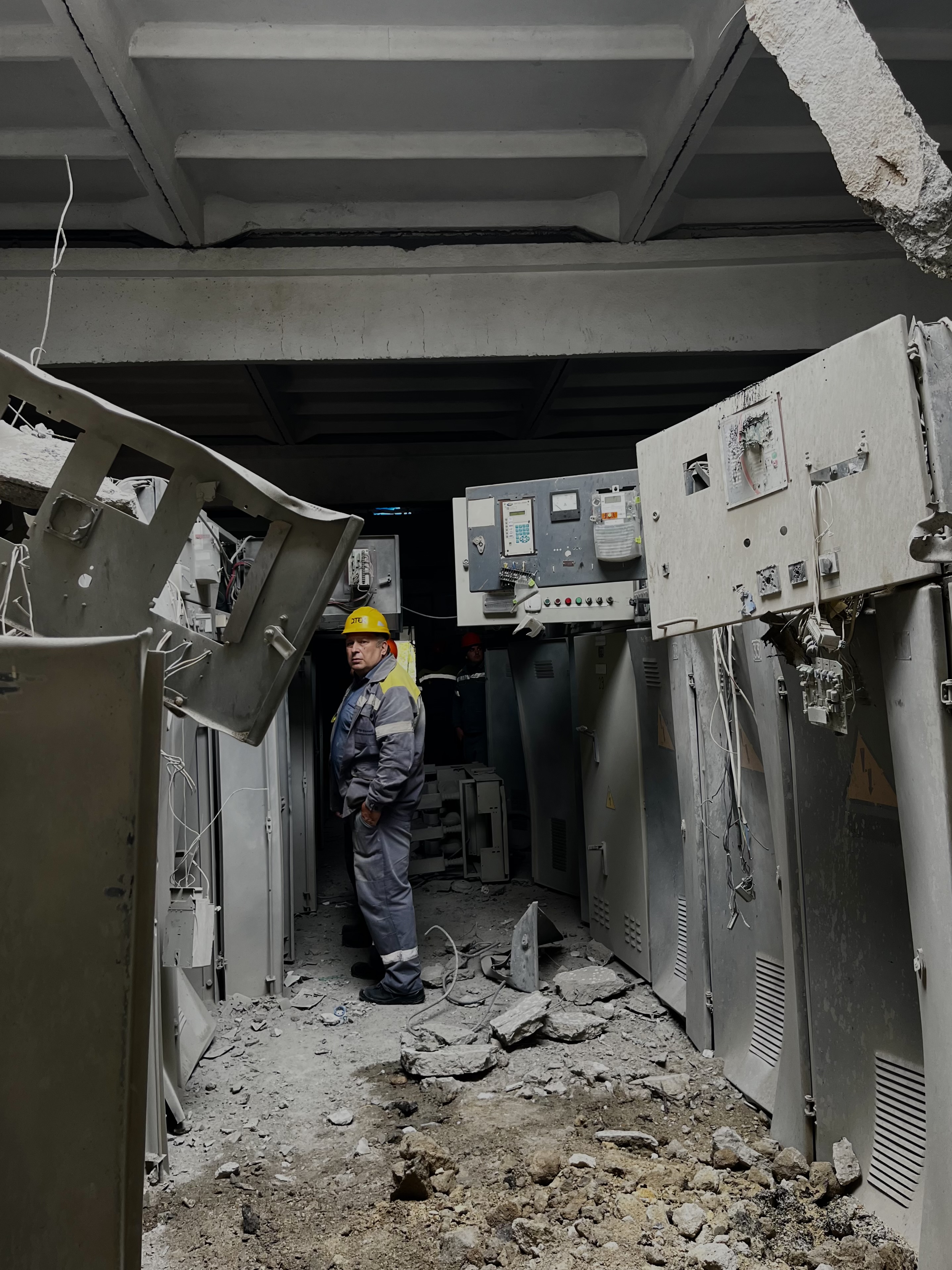 Після атак у квітні енергетики повернули світло понад 380 тисячам …