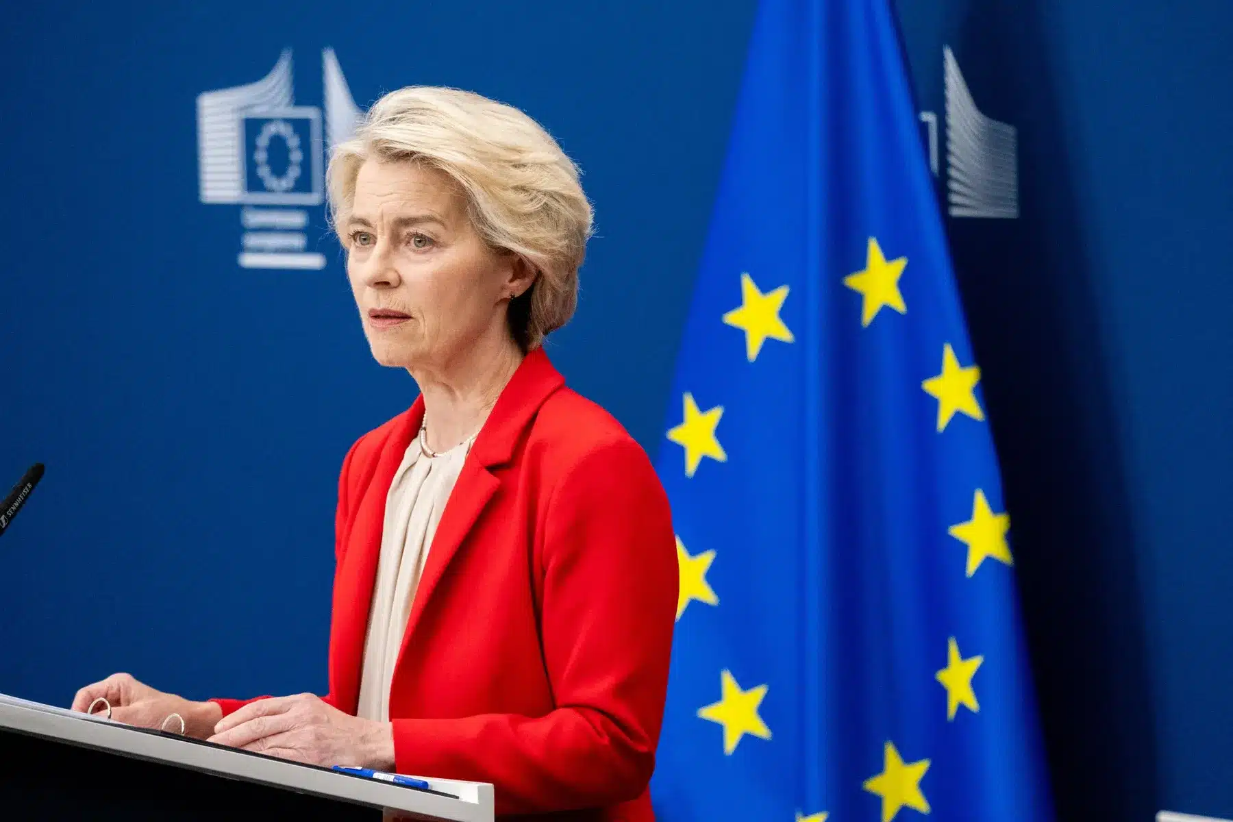 ЄС готує €6 млрд на дрони для України: фон дер …