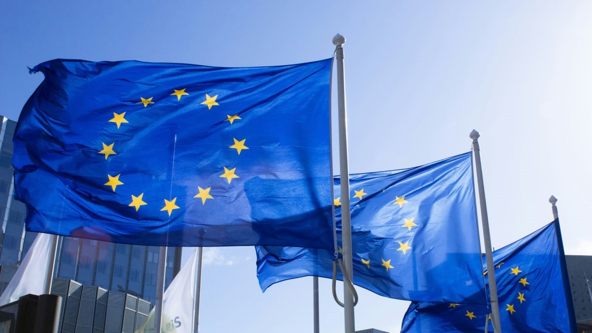 ЄС не буде евакуювати диппредставництво через погрози РФ атакувати Київ …