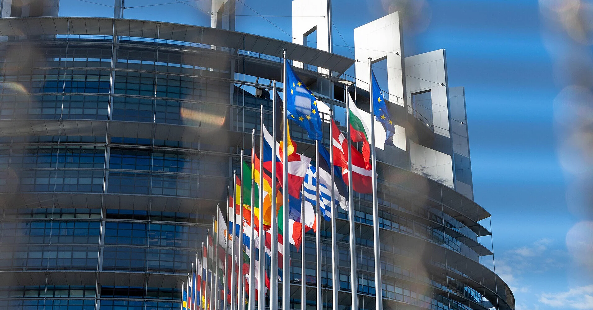ЄС розкритикував Британію за раптовий відкат щодо російських санкцій