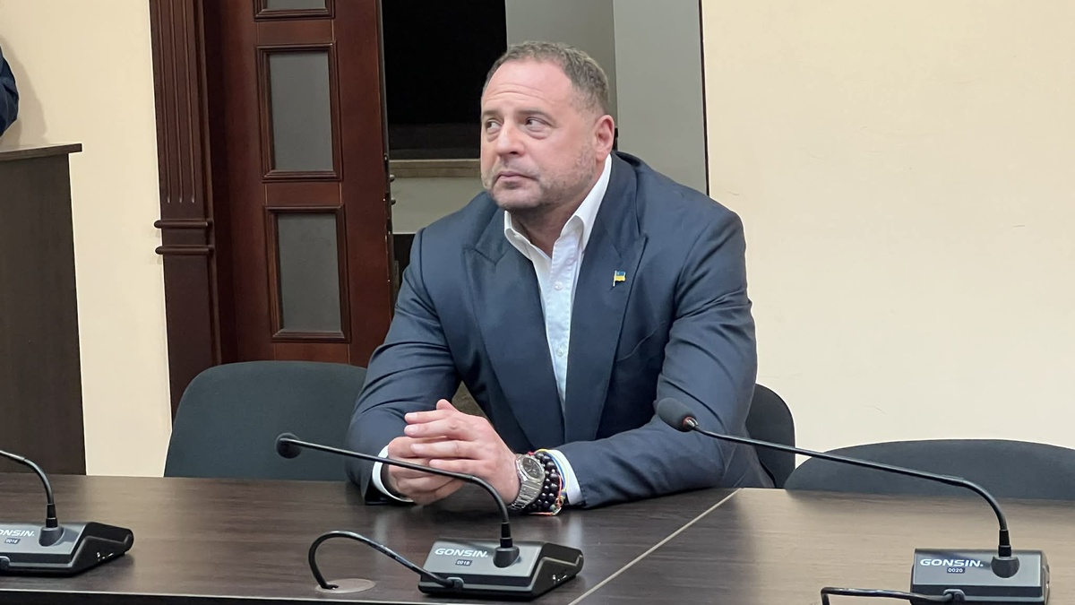 Єрмак перед розглядом апеляції на запобіжний захід: Сподіваюся на справедливий …