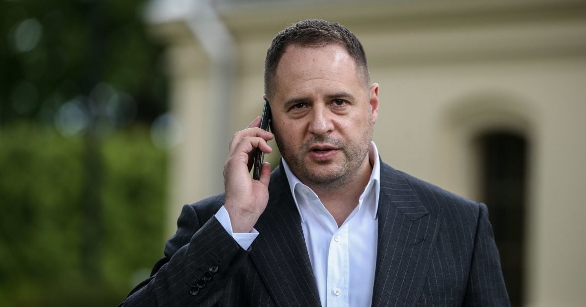 Єрмак прокоментував спілкування з "ворожкою Веронікою": чи консультувався щодо призначень