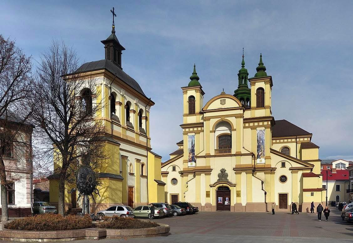 Івано-Франківськ святкує 364-річчя: розклад заходів до Дня міста