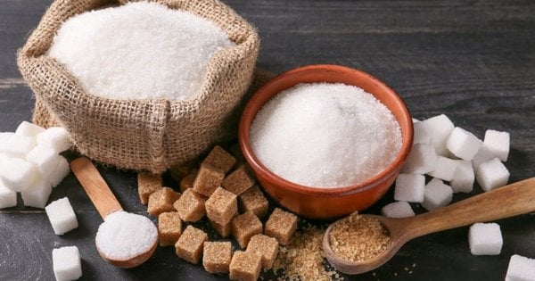 Індія несподівано заборонила експорт цукру: що це означає для України