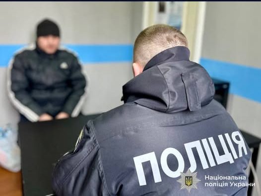 Іноземець організовував втечу чоловіків за кордон: справу передали до суду