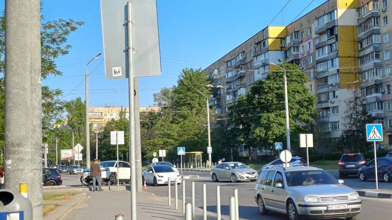 Аварія на проспекті Героїв у Дніпрі 7 травня