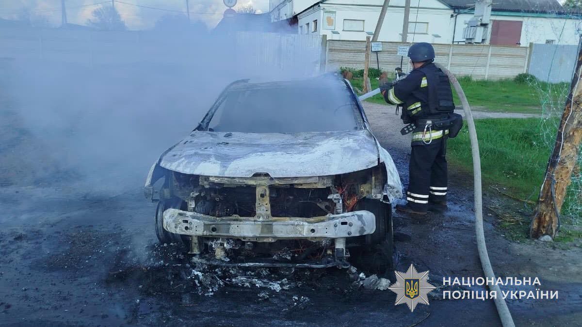 Автомобілі поліції на Сумщині стали “пріоритетними” цілями для російських БПЛА
