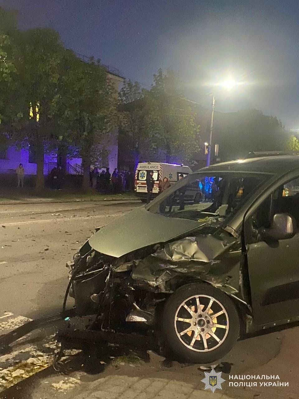 Автотроща на "зебрі" на Львівщині: Подробиці (ФОТО)