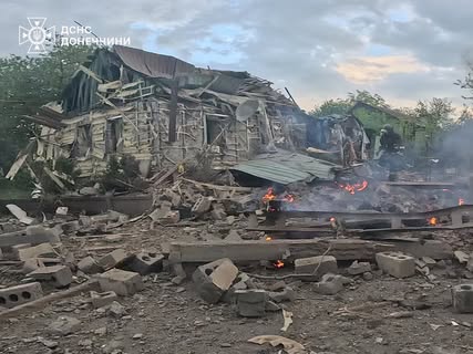Російський авіаудар по Дружківці: двоє загиблих, пошкоджено 13 будинків