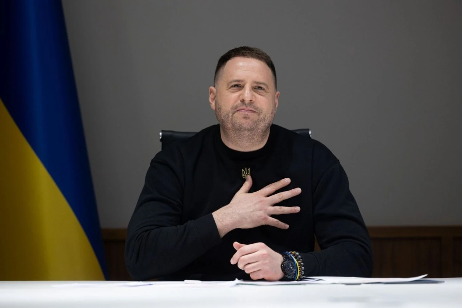 Адвокат Єрмака заявив, що його клієнт наразі не викликаний на …