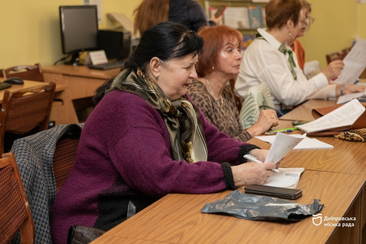 Активне та цікаве довголіття. У Дніпрі відкрито десятки напрямів для …