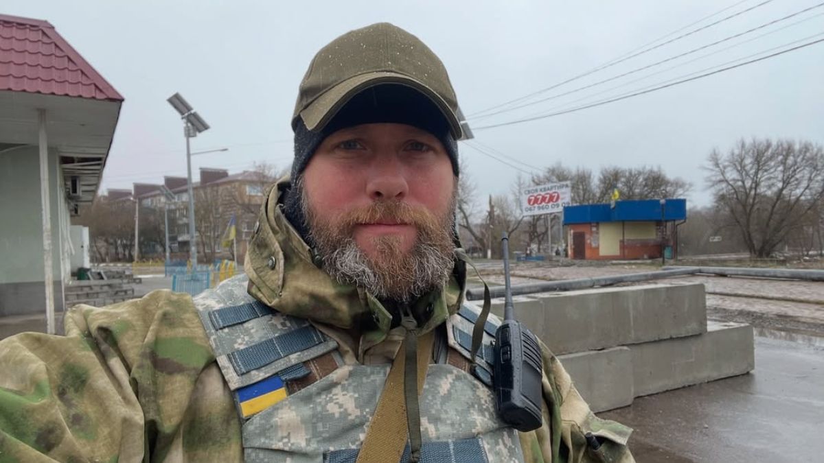 Актор-воїн Володимир Ращук відповів, як його перевели з піхоти у …