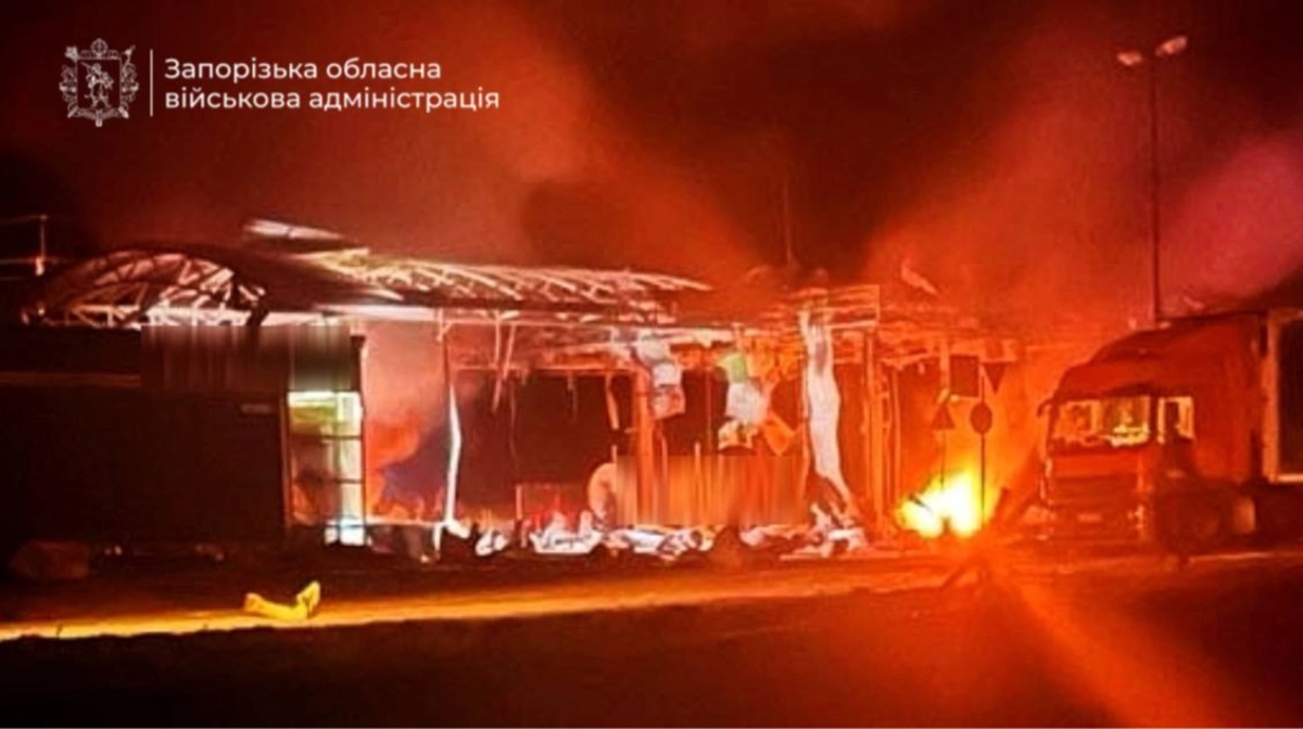 Армія РФ атакувала АЗС у Запорізькому районі: поранена 25-річна жінка