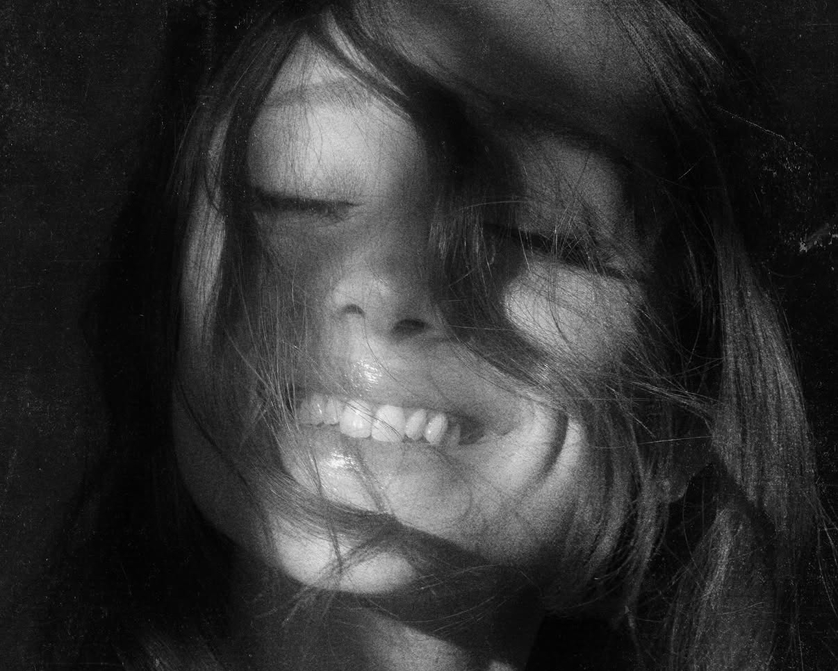 Аріана Гранде анонсувала вихід нового альбому