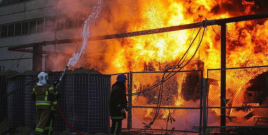 Атаки «Шахедів» по Миколаївщині: скільком абонентам вдалося повернути світло