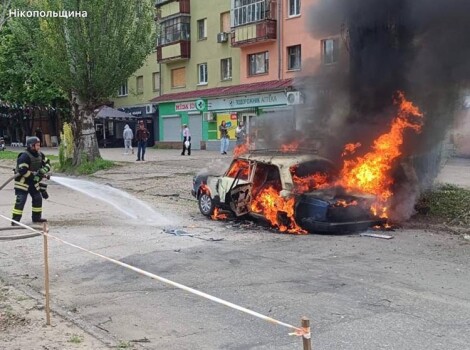 Атаки на Дніпропетровщину не припиняються: поранені люди, потрощені будинки