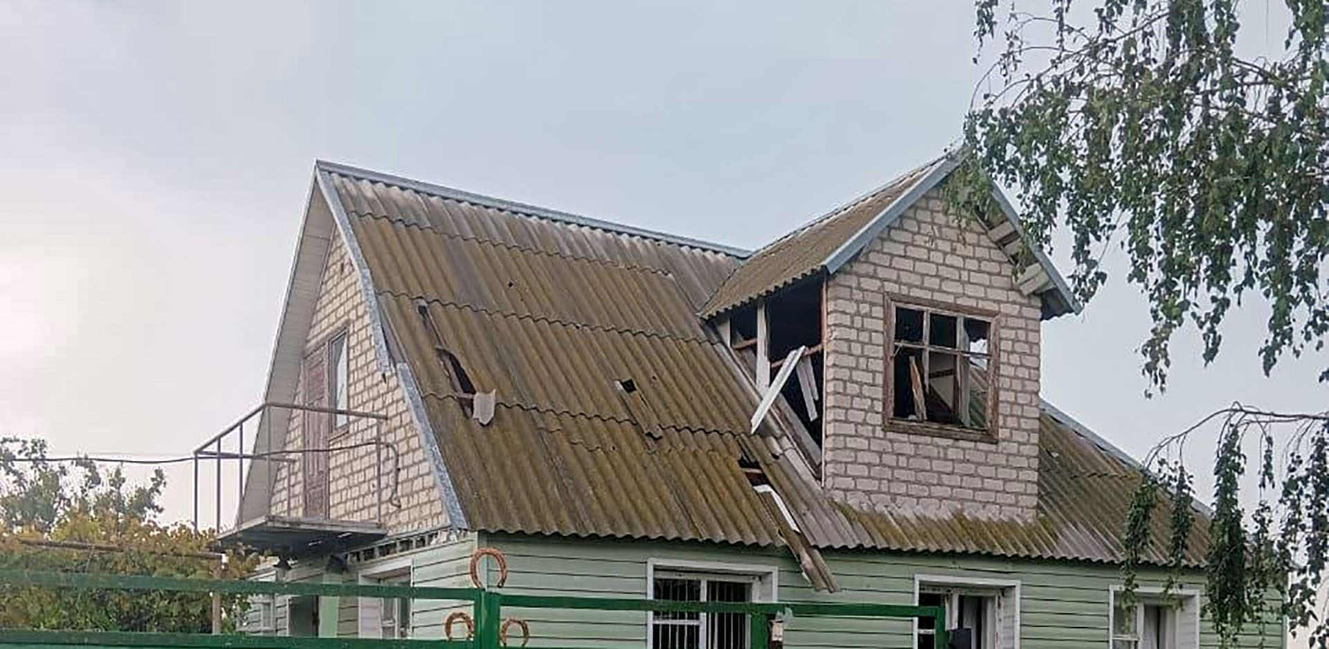 Атаки на Дніпропетровщину: потерпали два райони, поранені 5 людей