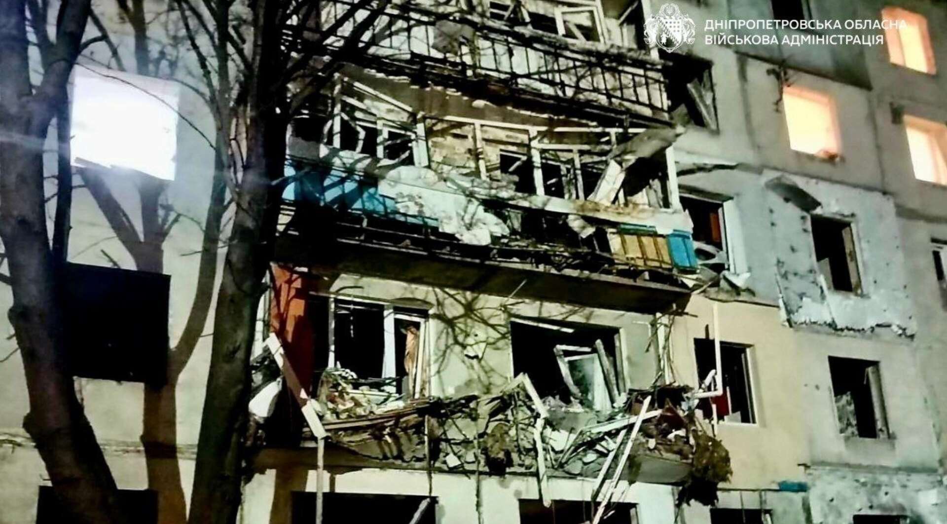 Атаки на Дніпропетровщину: троє постраждалих, пошкоджені будинки та інфраструктура