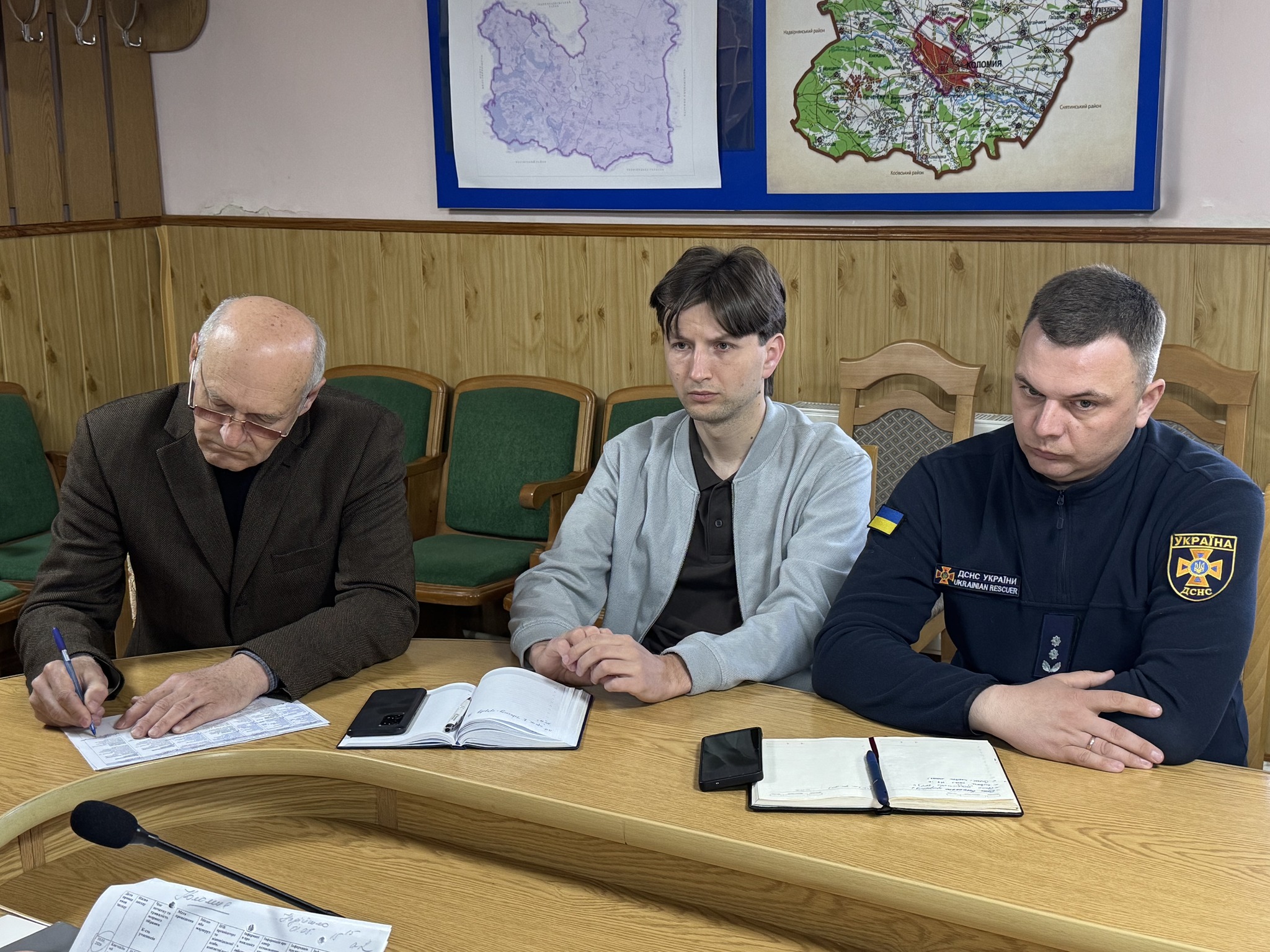 Безпека, контроль та благоустрій: у Коломийській РВА відбулося засідання оперативного …