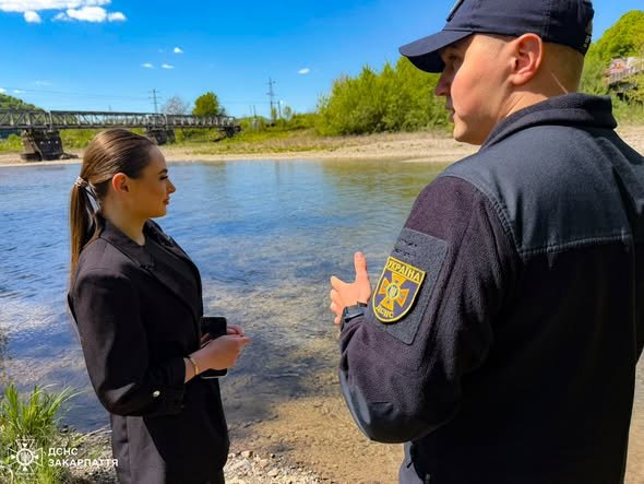 Безпека на воді Закарпаття: рятувальники розкрили приховані пастки «тихих» річок