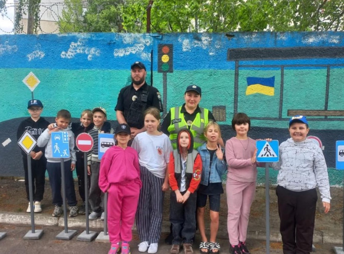 Безпека на дорозі: поліцейські Київщини зустрілися зі школярами Вишгородщини