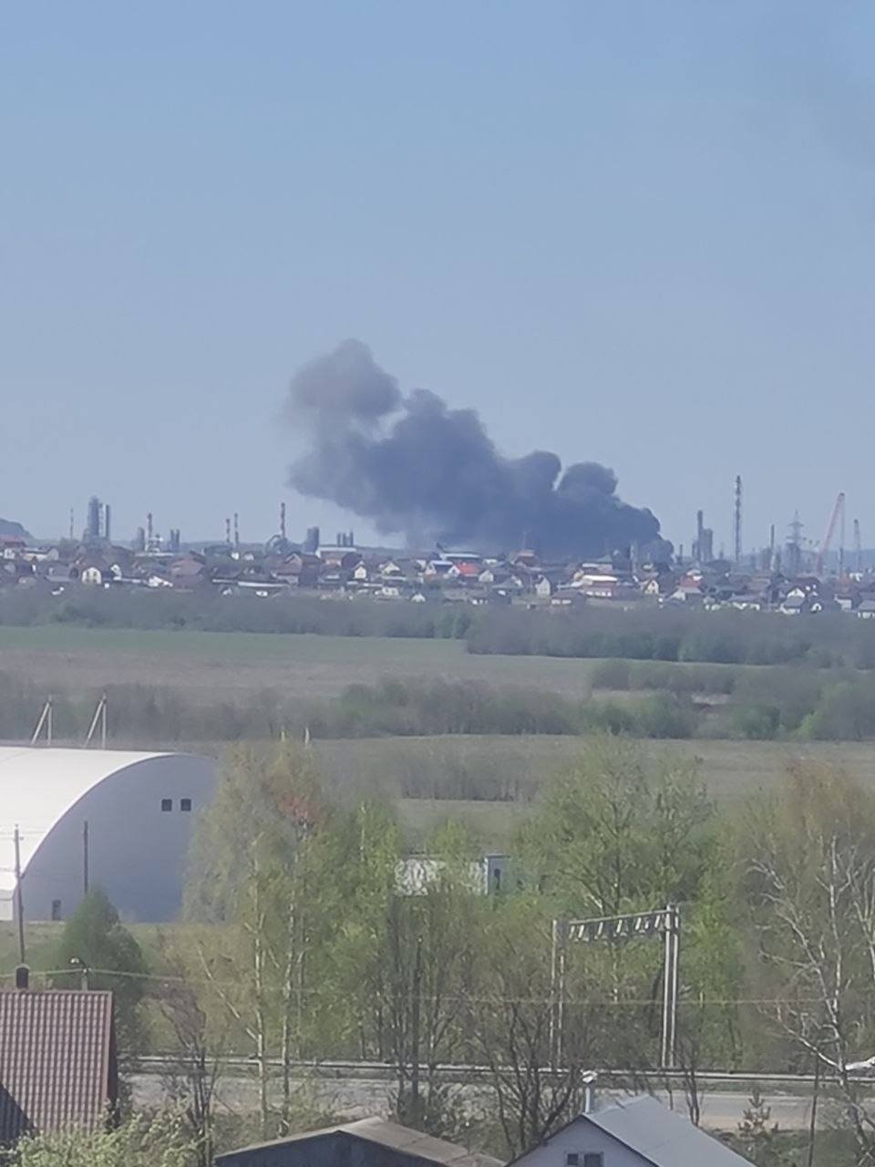 У Пермі безпілотники атакували промислове підприємство, зафіксоване загоряння (ВІДЕО)
