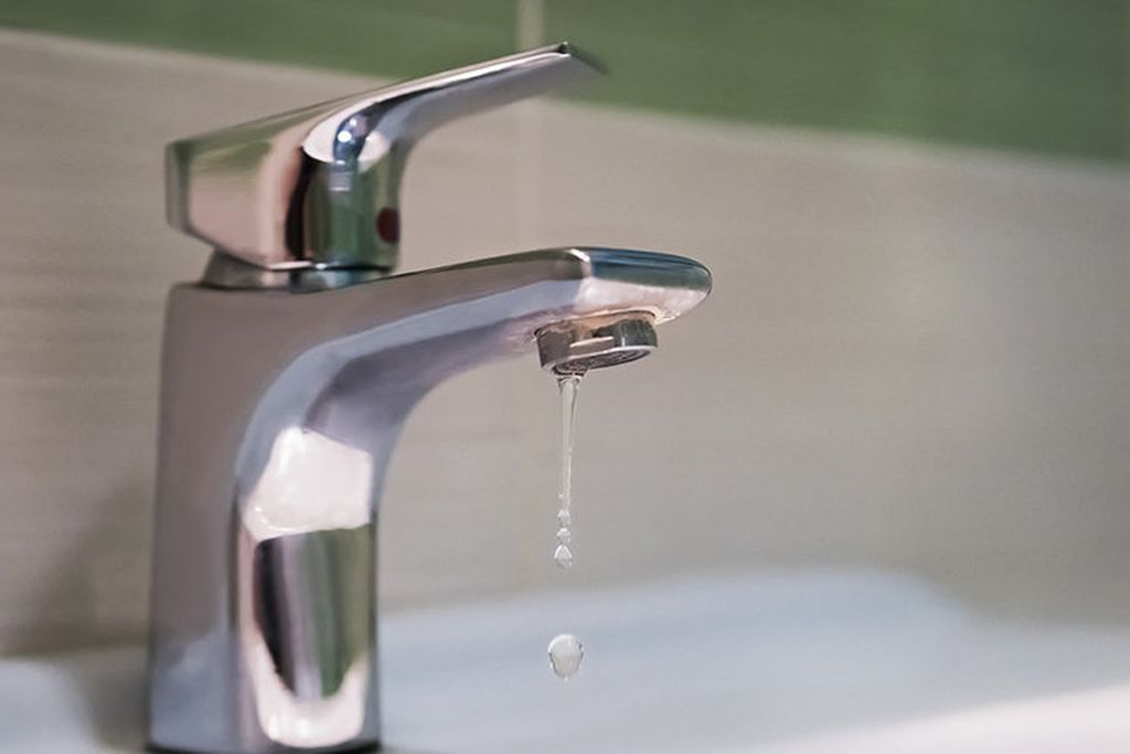 Без води мешканці 6 багатоповерхівок у Кам’янському