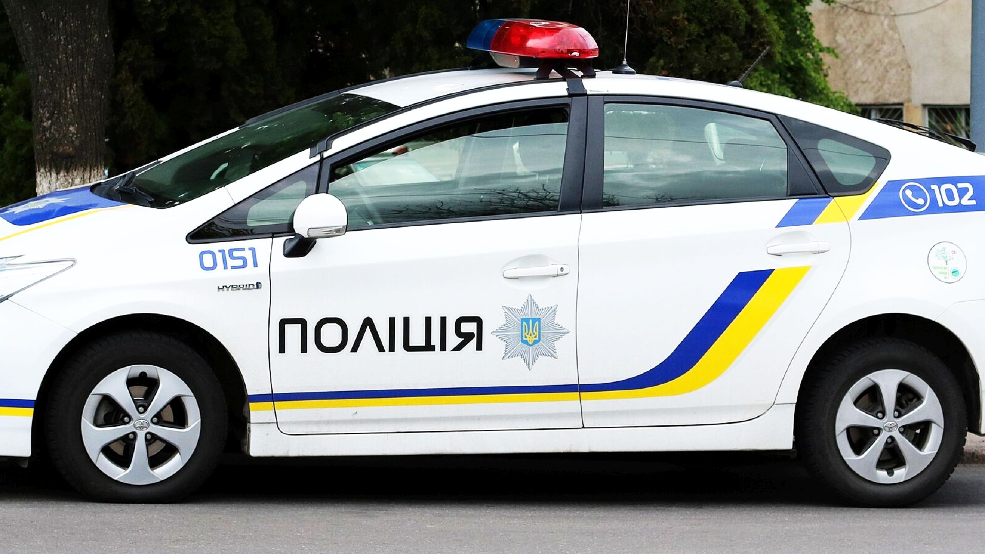 Без шолома і без прав: в Оболонському районі зупинили мотоцикліста