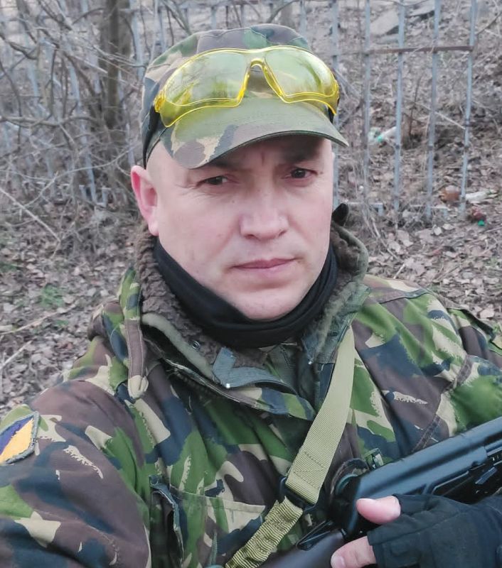 Боєць-черкащанин, який у мирному житті попрацював у екстреній медицині, знову …