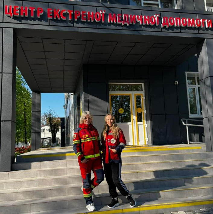 Бригада кропивницької екстренки отримала подяку за порятунок людини