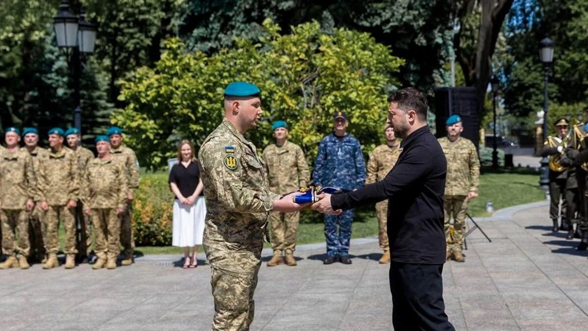 Бригада, яка виконує бойові завдання на Херсонщині, отримала стрічку з …