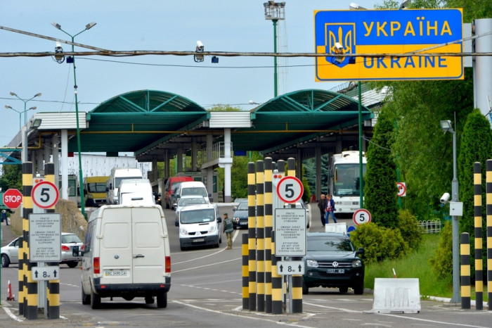 Будівництво дороги Краковець-Львів здійснюватимуть завдяки міжурядовій кредитній угоді або концесії