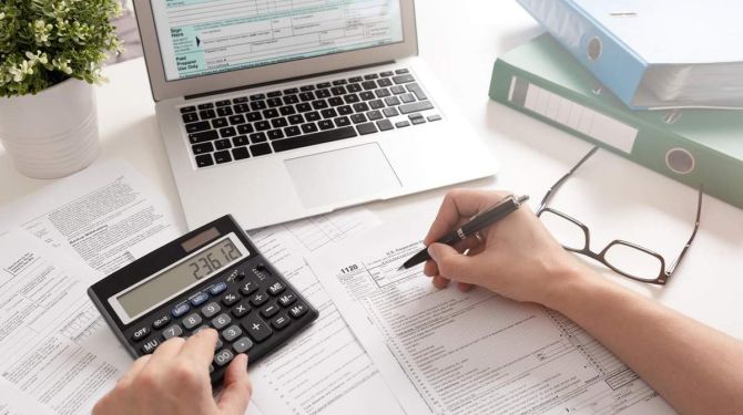 Буковинські роботодавці сплатили понад 3 мільярди єдиного внеску за чотири …