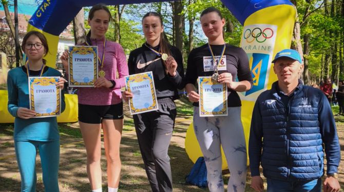 Буковинські рятувальники перемогли на обласному чемпіонаті з легкоатлетичного кросу