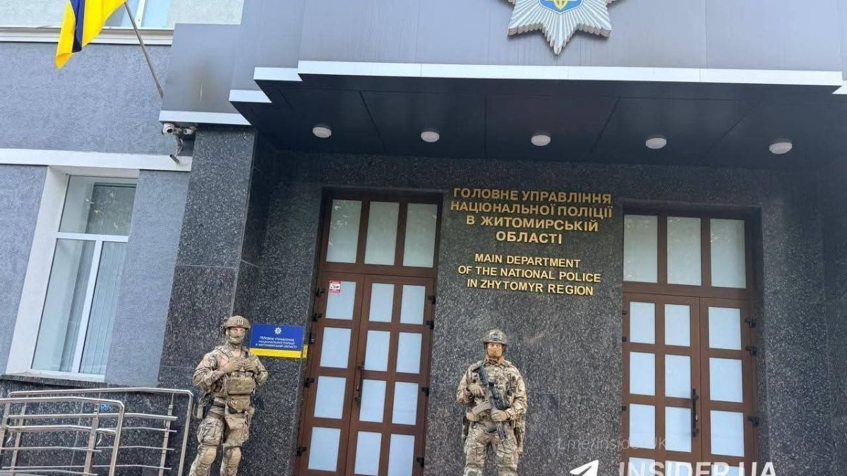 СБУ взялась за керівництво Нацполіції – обшуки проведено в трьох …