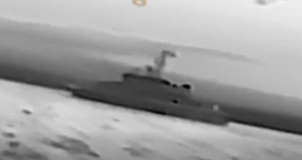 ВМС ЗСУ уразили російські катери, які охороняли Керченський міст