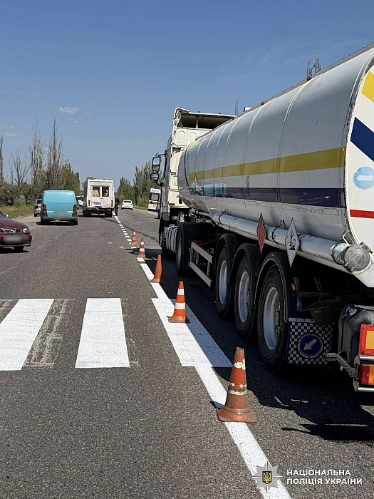 Вантажівка та автобус зіткнулися під Миколаєвом: п’ятеро постраждалих, серед яких …