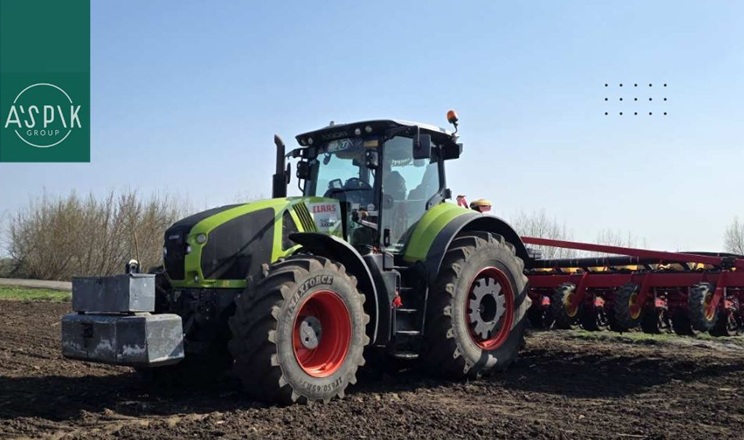 Весняна посівна в розпалі в A’SPIK Group: сіють кукурудзу та …