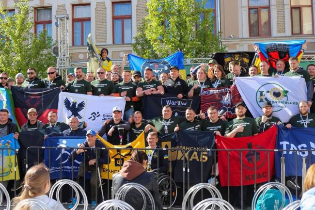 Ветерани Рівненщини вибороли 12 медалей на всеукраїнських змаганнях в Ужгороді