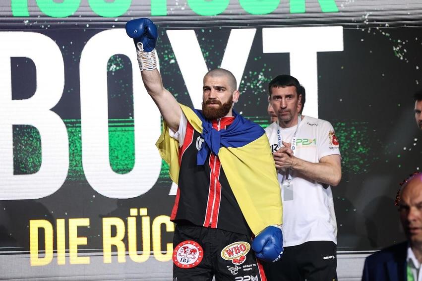 «Вибудовуємо малюнок бою»: Сенченко — про стратегію Чухаджяна на поєдинок …