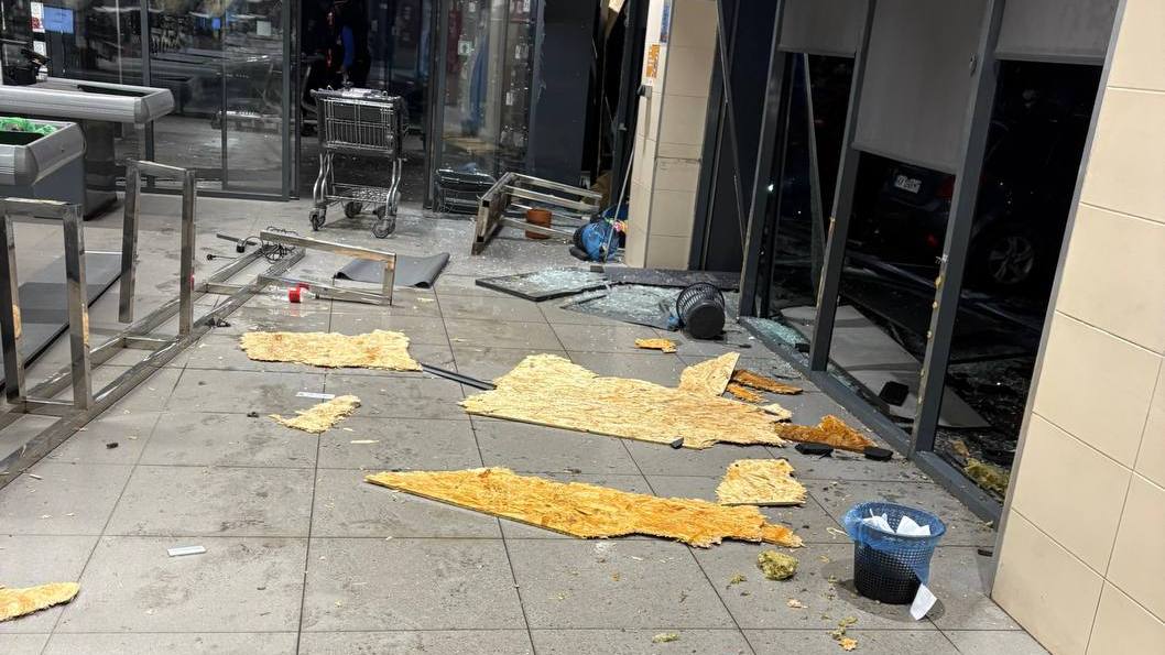 Вибух авто на Олексіївці в Харкові: що повідомляють поліція та …