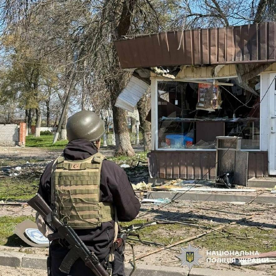 Вибух біля кіоску: на Харківщині постраждали люди та будинки