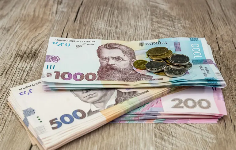 Виплата 1500 грн: чи може отримати пенсіонер-ВПО