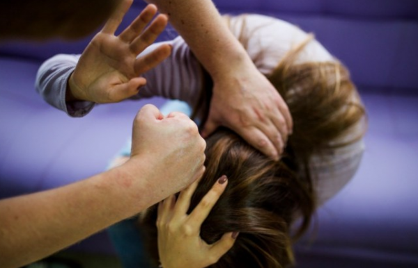 Вирване волосся і синці: багатодітний батько з Тернопільщини заплатить 850 …