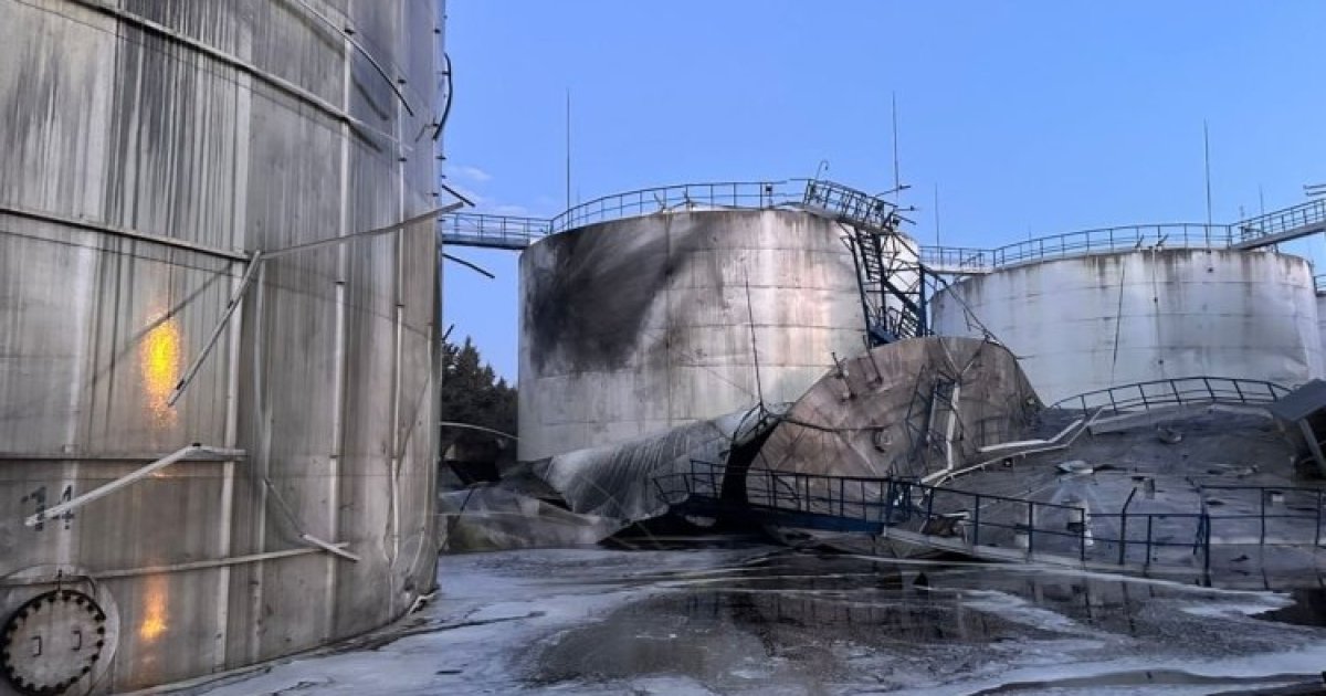 Виробник соняшникової олії призупинив роботу заводу в Чорноморську через обстріл