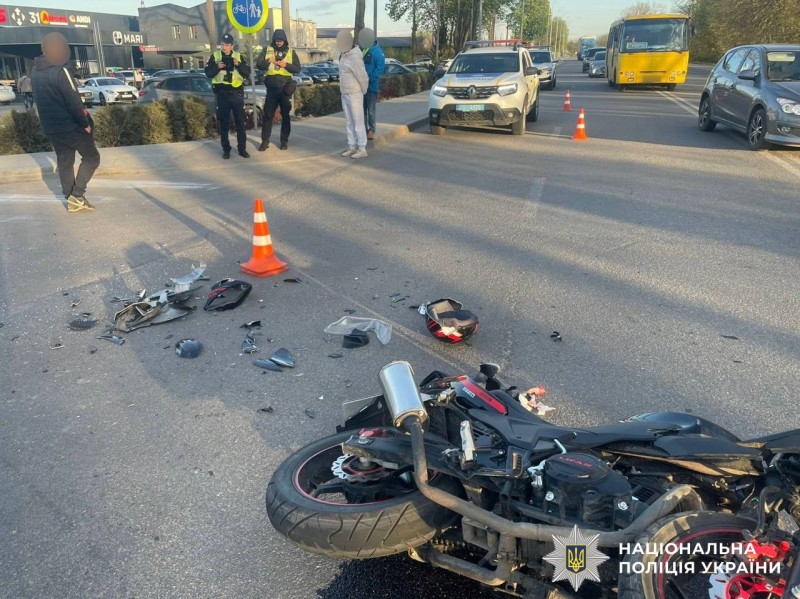 Внаслідок ДТП у Вінниці травмувався мотоцикліст