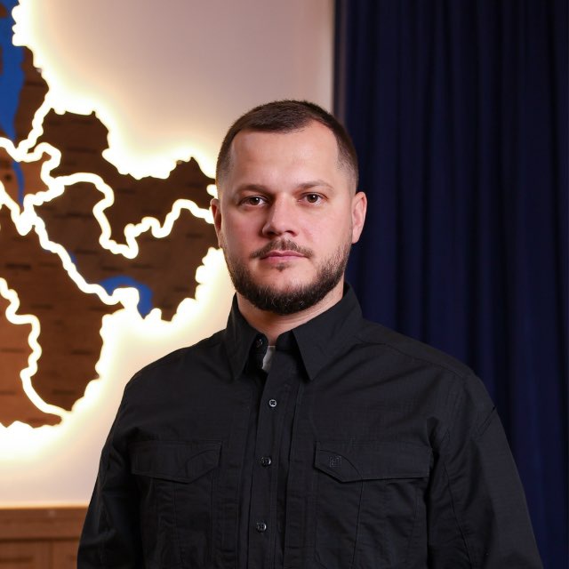 Внаслідок нічної атаки БпЛА на Бровари постраждали чоловік та жінка, …