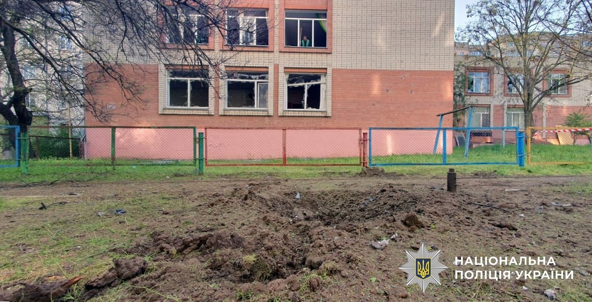 Внаслідок обстрілів на Херсонщині за добу пошкоджено 37 цивільних об’єктів …