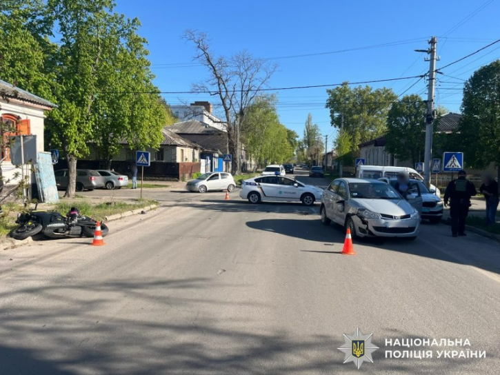 Внаслiдок ДТП, на Кiровоградщинi постраждала мотоциклiстка